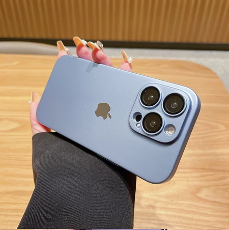 Case / Capinha Iphone Ultra Slim (Iphone 14 ao 16 Pro Max)